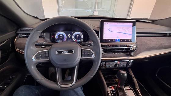 JEEP COMMANDER 1.3 T270 TURBO FLEX OVERLAND AT6